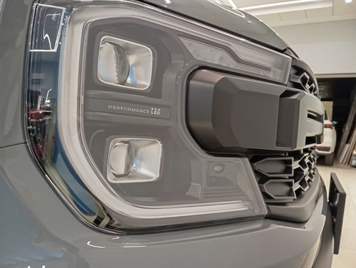 Ford Ranger Raptor 3.0L V6 Ecoboost Biturbo Cabina Doble 4X4 2025