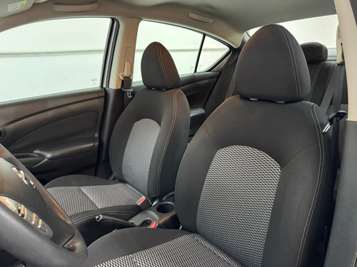 Nissan Versa 1.6 V-DRIVE PLUS AT L20 2021