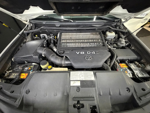 Toyota Land Cruiser 4.5 D4-D 200 VX AT 2013