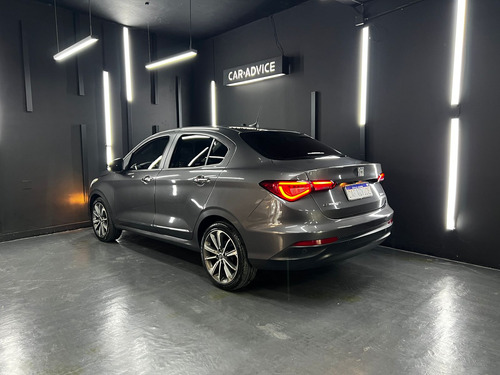 Fiat Cronos 1.8 PRECISION AT L21 2021