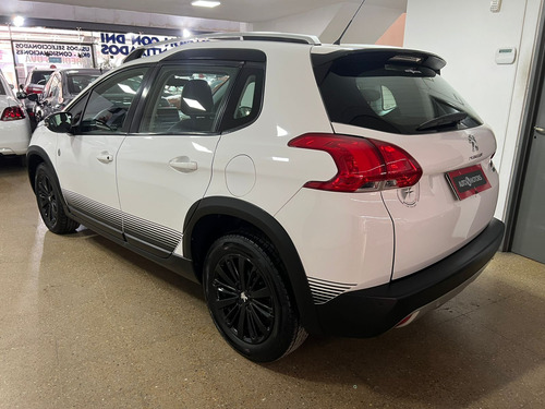 Peugeot 2008 1.6 Crossway 2019