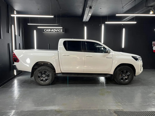 Toyota Hilux 2.8 TDI 4X2 SRV AT6 2022