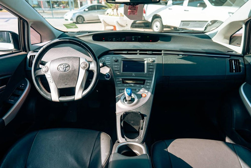 Toyota Prius 1.8 Cvt L12 2013