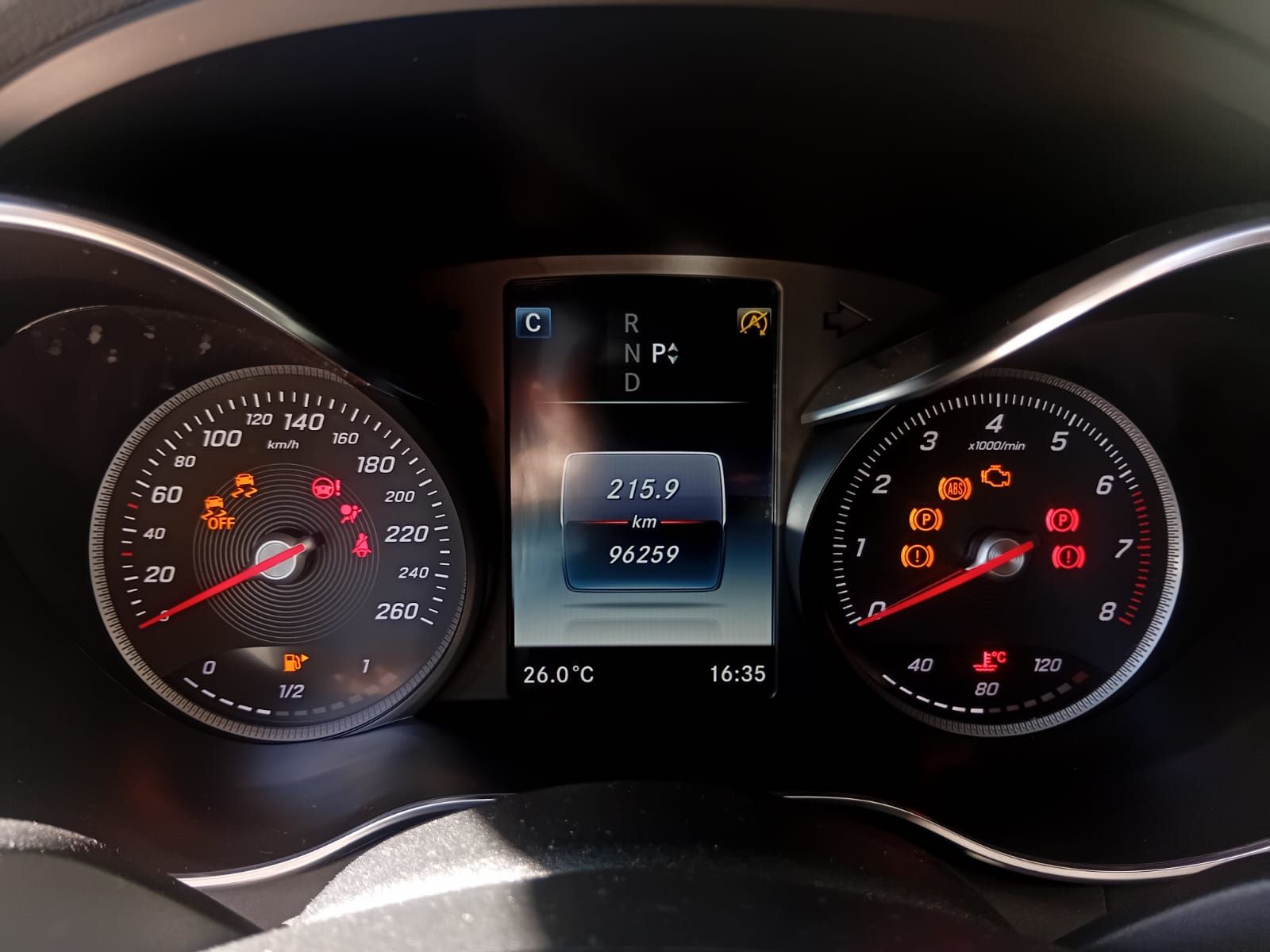 Mercedes-Benz C250 2.0 Style Sedan 2016