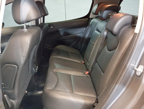 Peugeot 308 2.0 Feline 2015