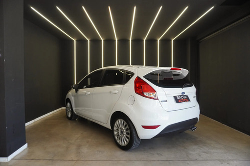 Ford Fiesta Kinetic 1.6 Se 120cv 2015