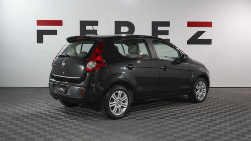 Fiat Palio 1.6 Essence 115cv Brasil 2013