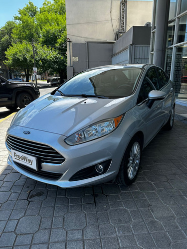 Ford Fiesta Kinetic 1.6 Sedan Titanium Powershift 120cv 2018