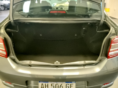 Renault Logan 1.6 16v Life 2025