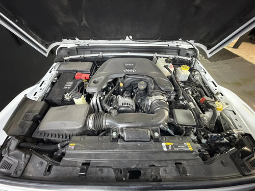 Jeep Gladiator 3.6 V6 4X4 OVERLAND AT8 2021