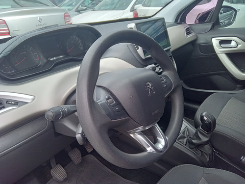 Peugeot 2008 1.6 Allure 2020