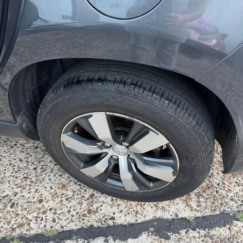 Peugeot 2008 1.6 Feline 2018