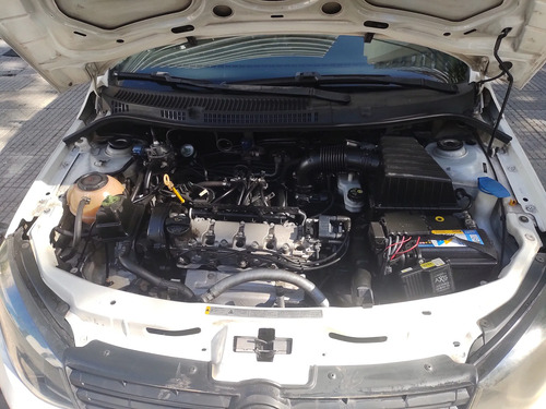 Volkswagen Voyage 1.6 TRENDLINE L17 2018