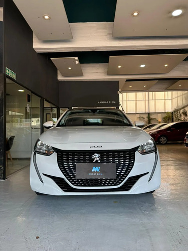 Peugeot 208 Allure Tiptronic 1.6L 2022