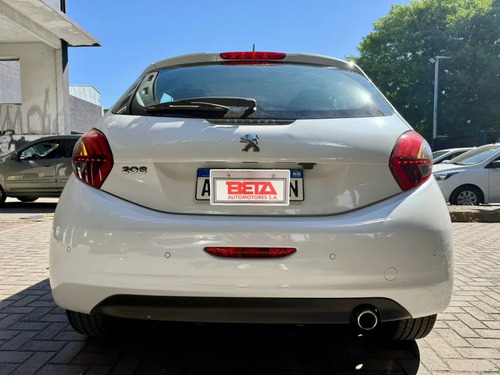 Peugeot 208 1.6 FELINE L16 2018