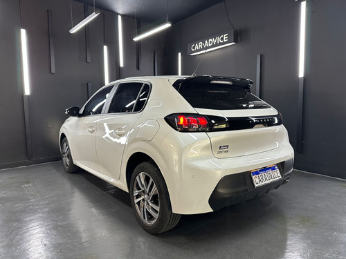 Peugeot 208 1.6 FELINE TIPTRONIC L23 2022