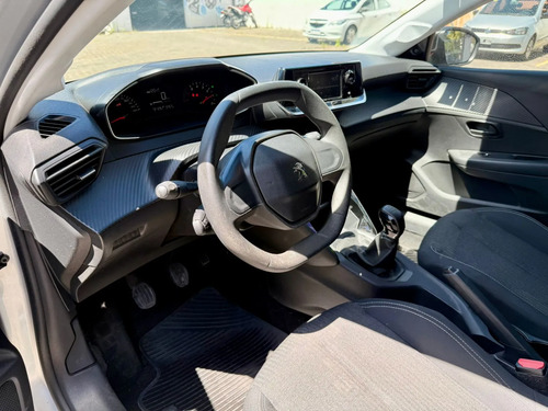 Peugeot 208 1.2 LIKE L20 2021