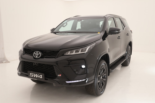 Toyota SW4 2.8 Tdi Gr-s 4x4 7as 6at 2025