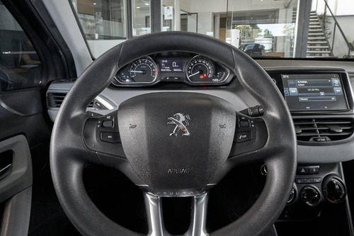 Peugeot 208 1.6 Allure Touchscreen 2015