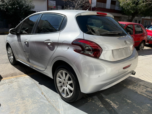 Peugeot 208 1.6 Allure 2019