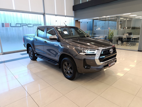 Toyota Hilux Pick-Up 2.8 Cd Srv 204Cv 4X2 2023