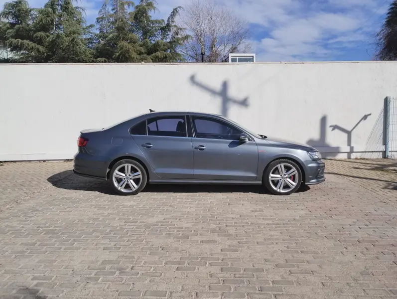 Volkswagen Vento 2.0 T Si Gli L17 2017