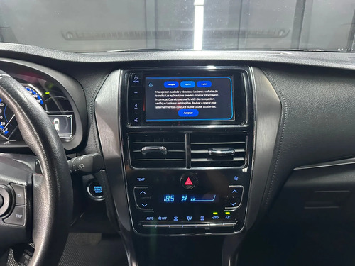 Toyota Yaris 1.5 S CVT 5P L20 2022