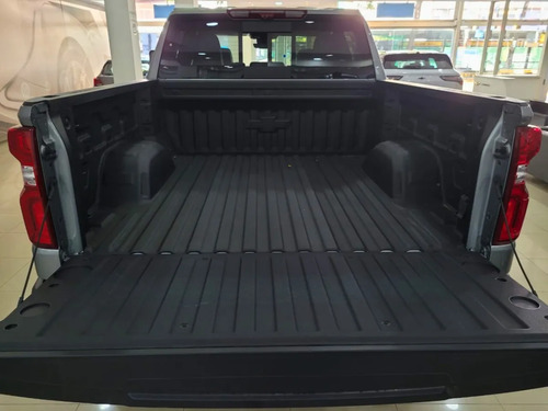 Chevrolet Silverado 5.3 V8 4X4 HIGH COUNTRY AT10 2026