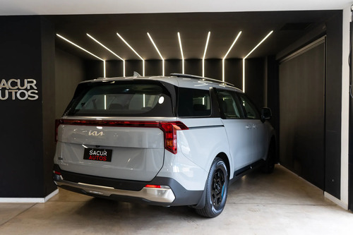 Kia Carnival 2.2 Crdi Ex Premium Avn 2026