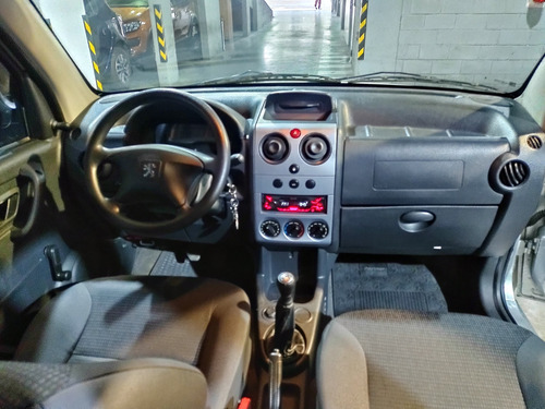 Peugeot Partner 1.6 Confort 2022