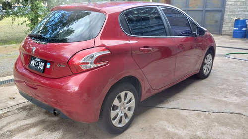 Peugeot 208 ACTIVE 1.5 N 2013