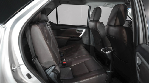 Toyota Hilux SW4 2.8 Srx 177cv 4x4 7as At 2018