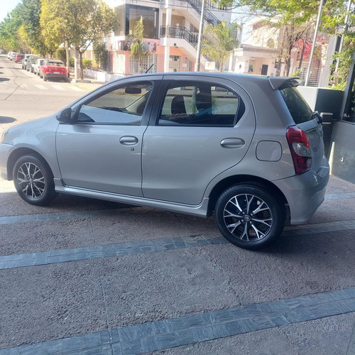 Toyota Etios 1.5 Sedan Xls At 2018