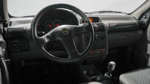 Chevrolet Corsa Classic 1.6 Gl Aa 4P 2009