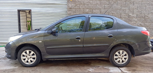 Peugeot 207 COMPACT XS HDI 1.4 2011