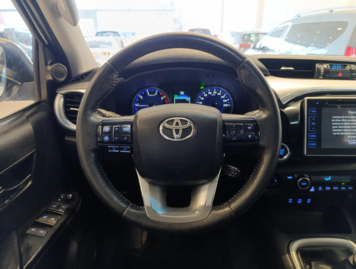 Toyota Hilux Pick-Up 2.8 Cd Srx 177cv 4x4 2016