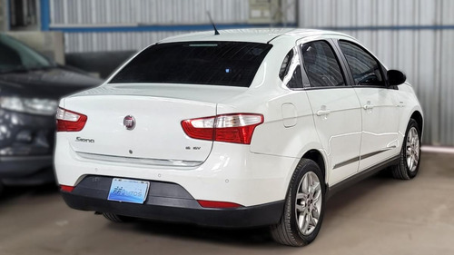 Fiat Grand Siena Grand Siena 1.6 Essence Dualogic 2013