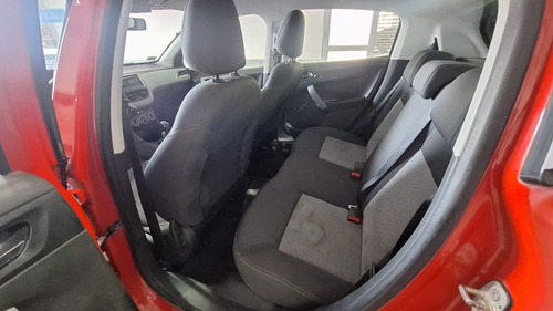 Peugeot 208 ACTIVE 1.5 N 5P 2015