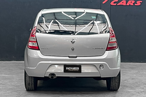 Renault Sandero 1.6 Confort 2011