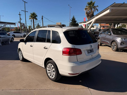 Volkswagen Suran 1.6 Comfortline L15 2015