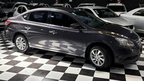 Nissan Sentra 1.8 Advance Pure Drive 2016