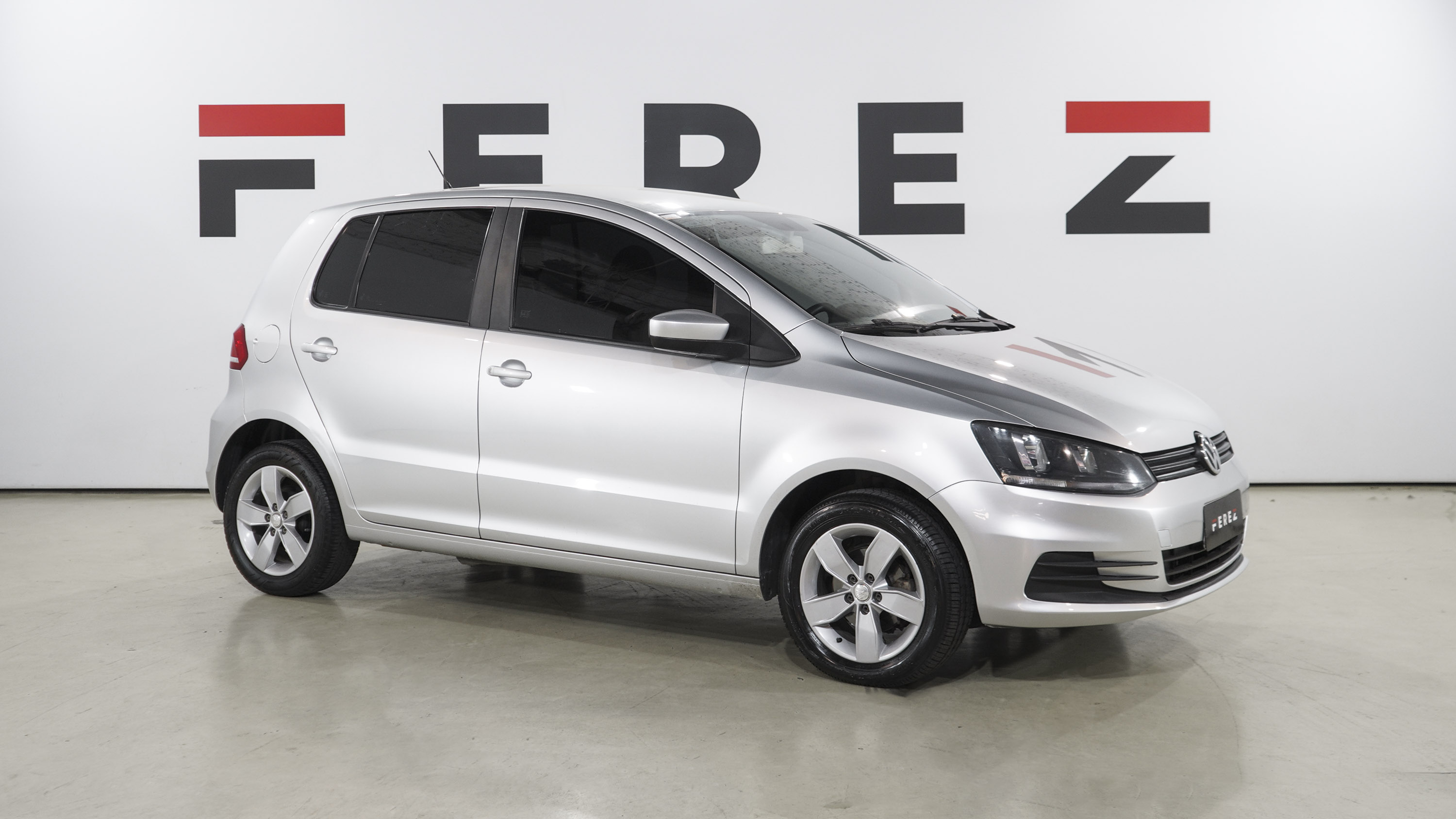 Volkswagen Fox 1.6 TRENDLINE 2017