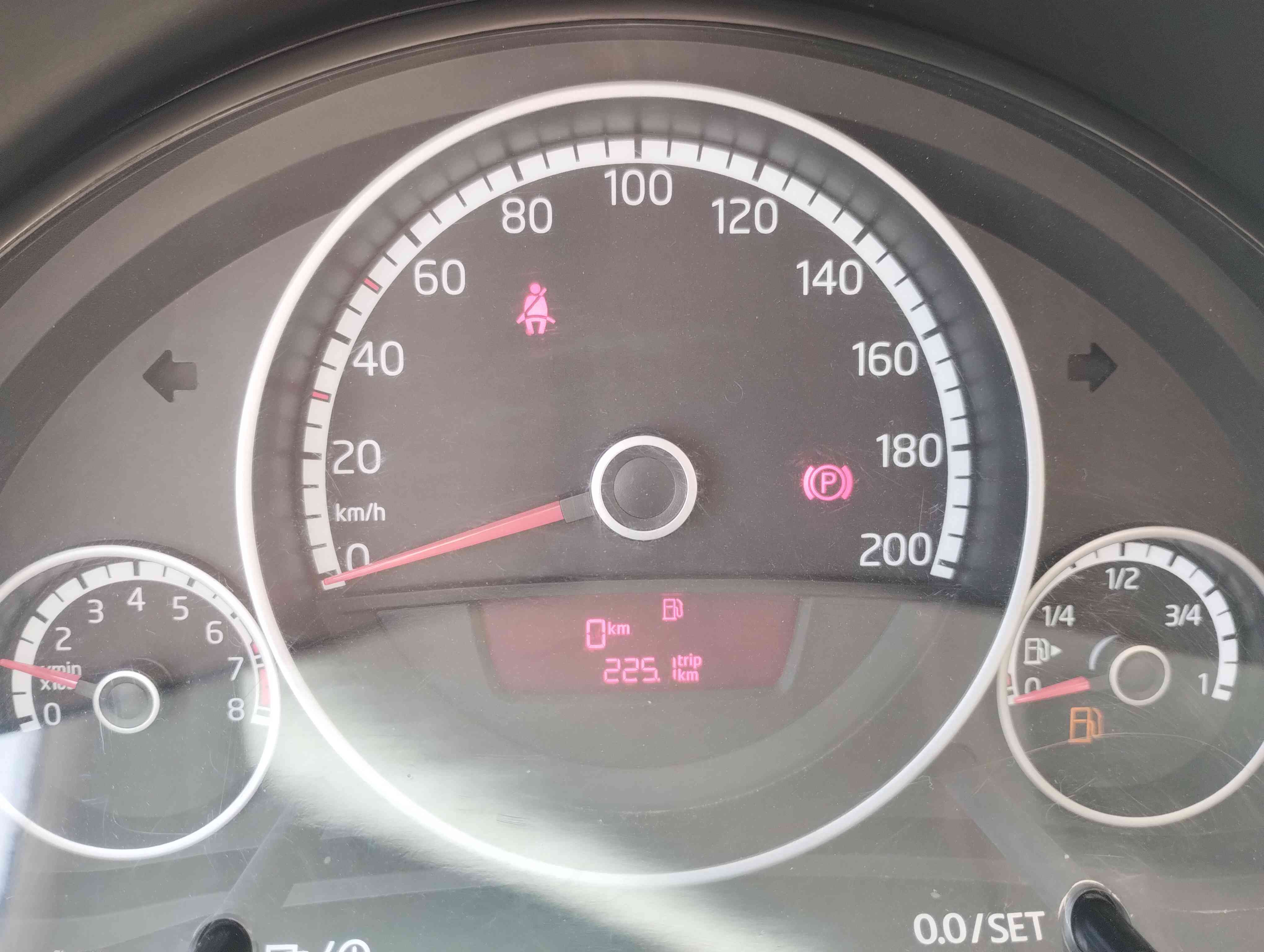 Volkswagen Up! 5 PTAS MOVE 2016