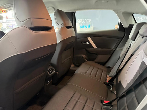 Citroën C4 1.2 Turbo Plus Hybrid 2026