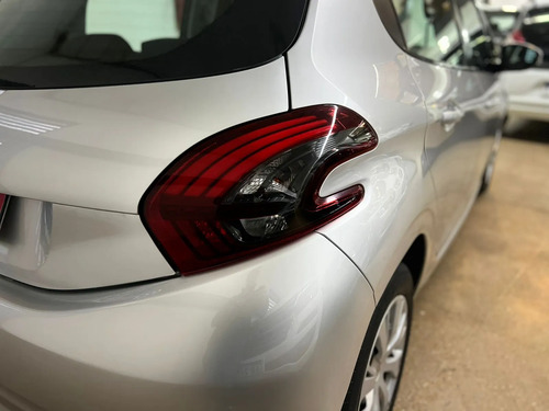 Peugeot 208 1.6 Active 2019