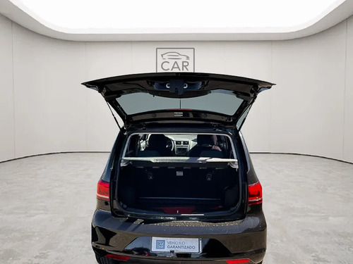 Volkswagen Fox 1.6 CONNECT 5P L18 2018