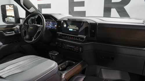 Chevrolet Silverado 5.3 V8 High Country 2026