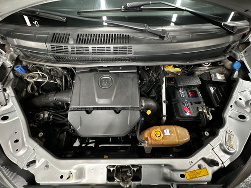 Fiat Idea 1.6 ADVENTURE L10 2011