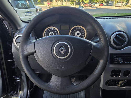 Renault Sandero 1.6 Confort 2011