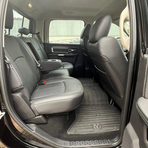 RAM 1500 5.7 Laramie Nigth Edition 2024